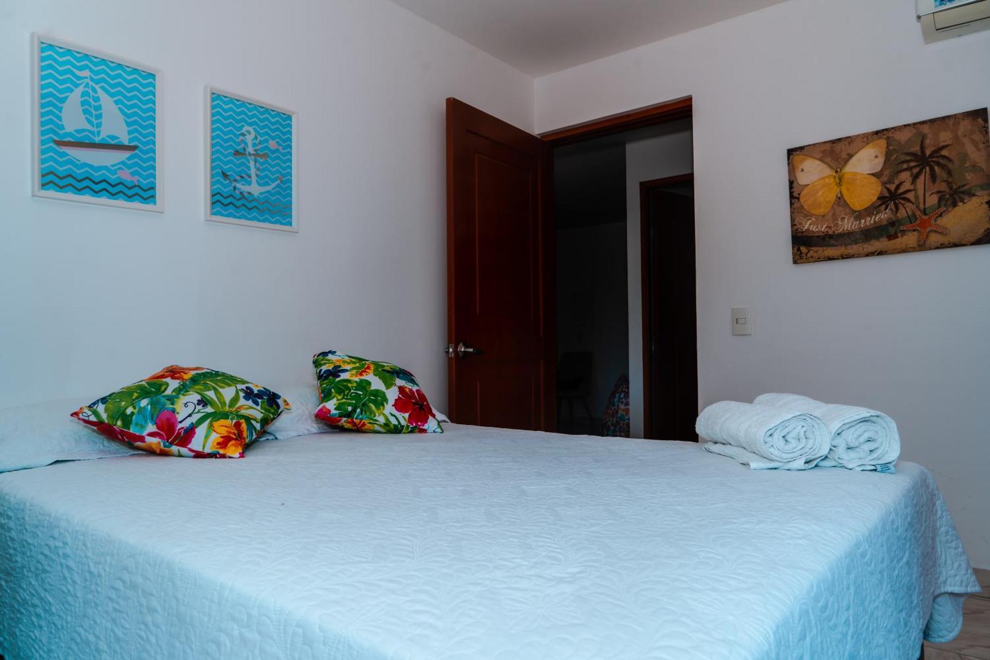 Zojo Marina Bay Hotel San Andres  Exterior photo
