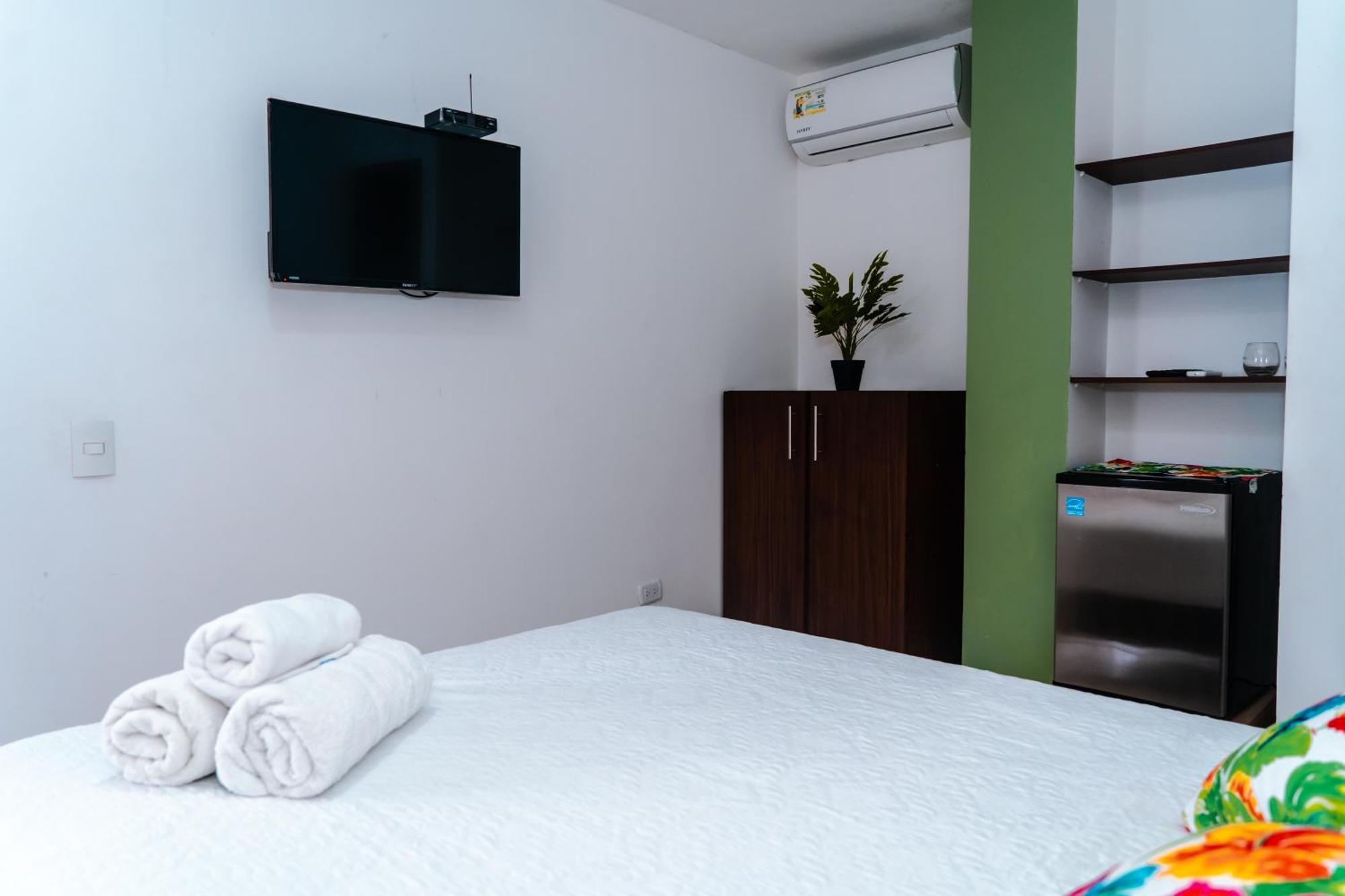 Zojo Marina Bay Hotel San Andres  Exterior photo